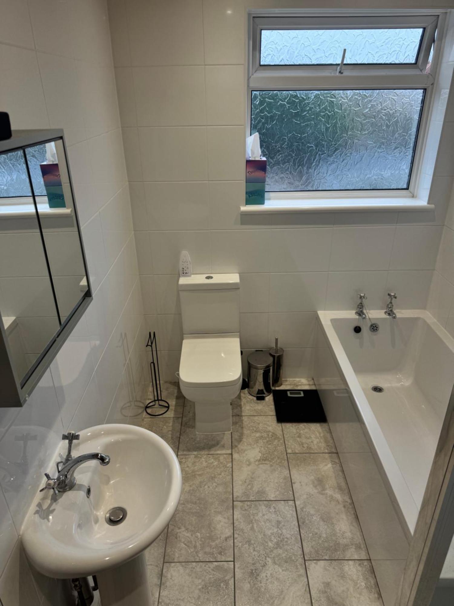 Jxb Homes - Lovely And Spacious Rooms Cliftonville Bagian luar foto